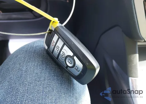 2021 Ford Explorer Xlt из США, поврежденный, VIN 1FMSK8DH6MGA93374